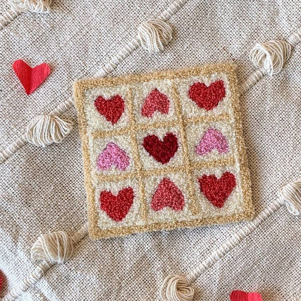 red heart mug rug