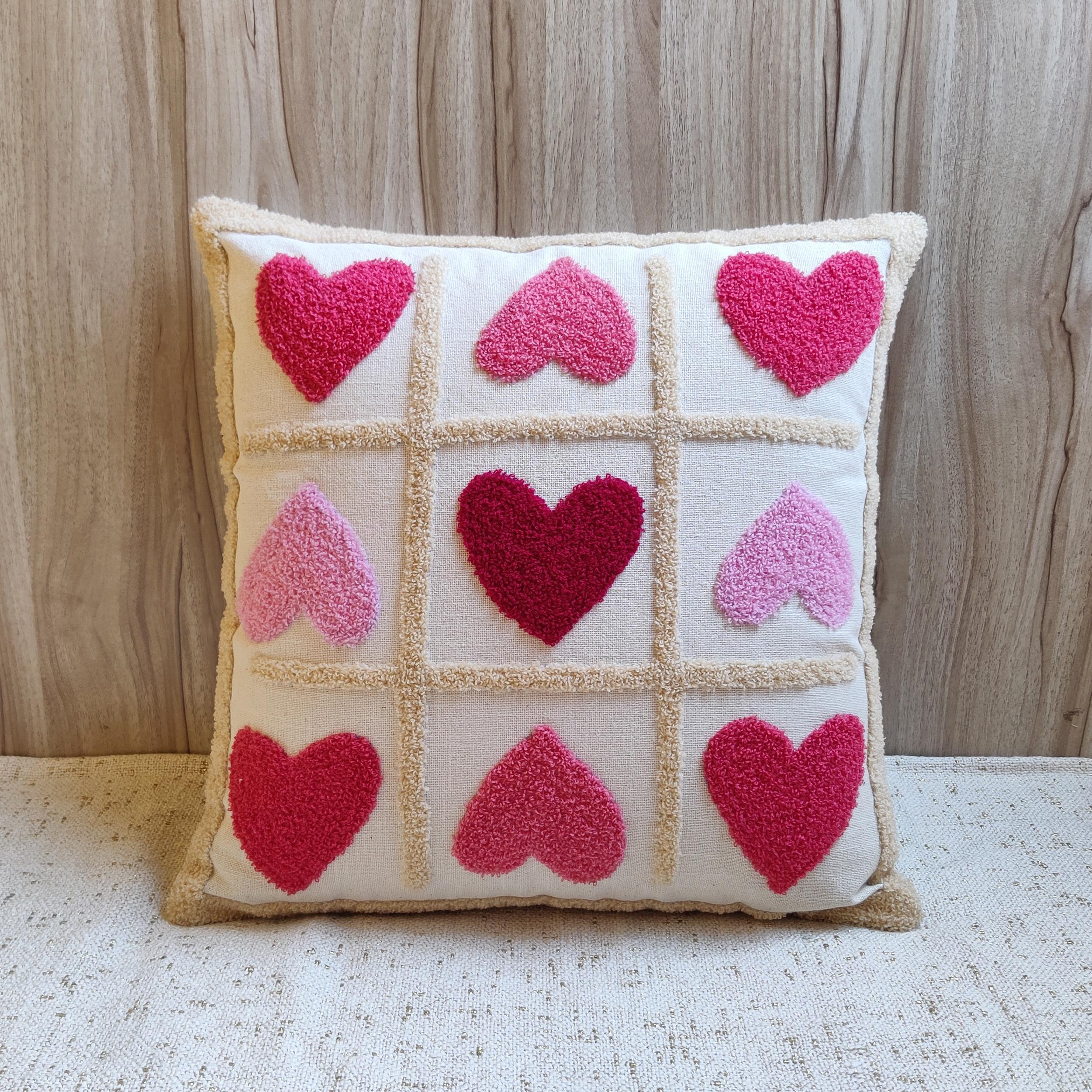 OLLIE 9 Hearts Pillow Cover